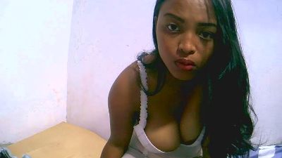 Hanni_Hanna live cam on Cam4