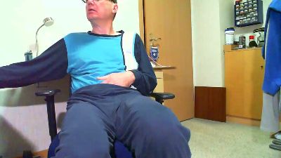 Hansi_6 live cam on Cam4