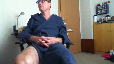 Hansi_6 live cam on Cam4