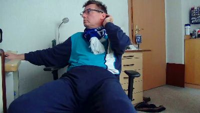 Hansi_6 live cam on Cam4