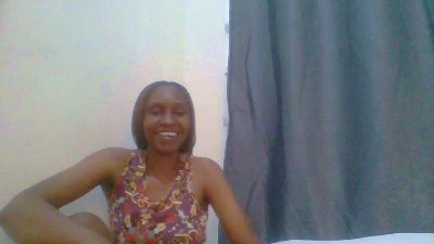 Happiness_1 live cam on Cam4
