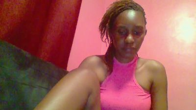 Happiness_1 live cam on Cam4