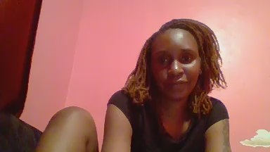 Happiness_1 live cam on Cam4