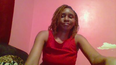 Happiness_1 live cam on Cam4