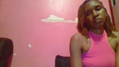 Happiness_1 live cam on Cam4