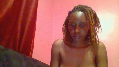 Happiness_1 live cam on Cam4