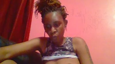 Happiness_1 live cam on Cam4