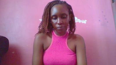 Happiness_1 live cam on Cam4