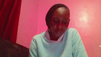 Happiness_1 live cam on Cam4