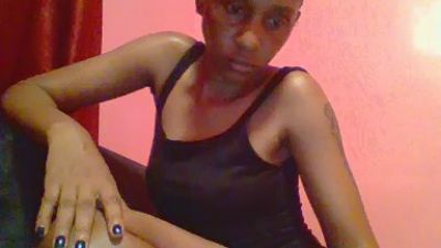 Happiness_1 live cam on Cam4
