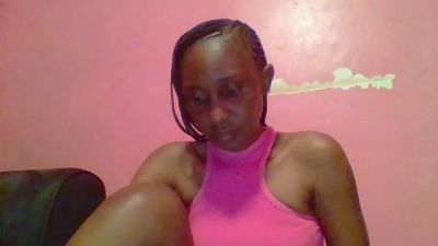 Happiness_1 live cam on Cam4