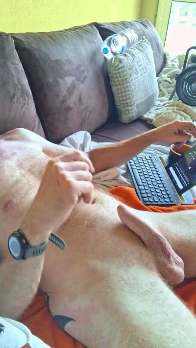 HappyFe live cam on Cam4