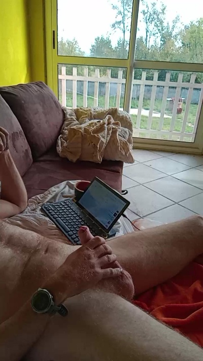 HappyFe live cam on Cam4