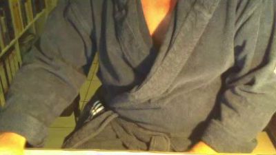 HappyToShowOff live cam on Cam4