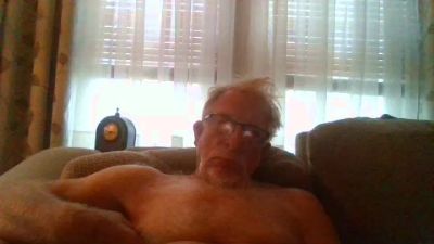 Happyoldman live cam on Cam4