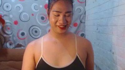 HardBonerBella live cam on Cam4