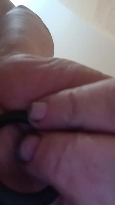Hardhitter2005 live cam on Cam4