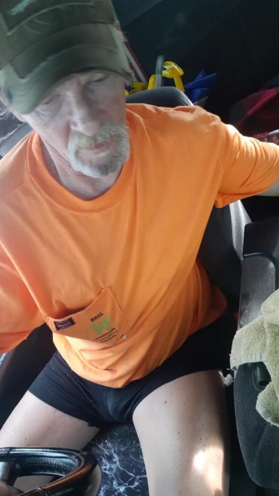 Hardinhand44 live cam on Cam4