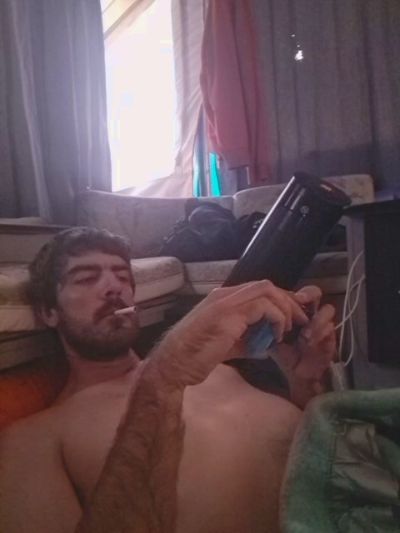 Hardoutdoors95 live cam on Cam4