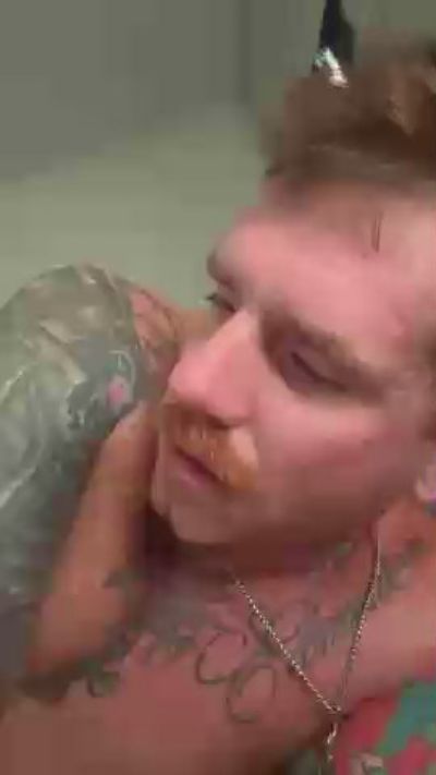 HardwrkingK0 live cam on Cam4