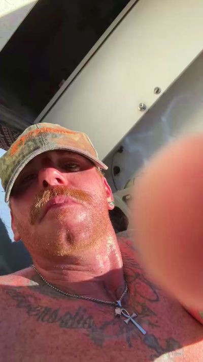 HardwrkingK0 live cam on Cam4