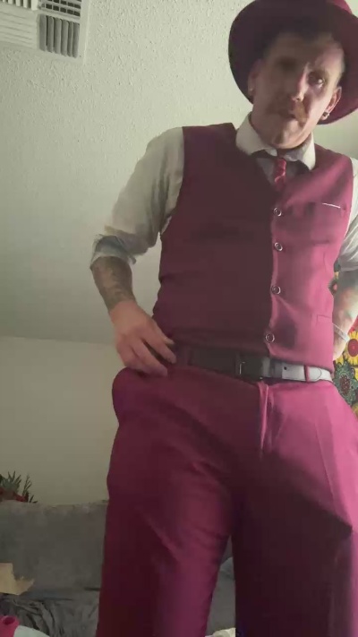 HardwrkingK0 live cam on Cam4