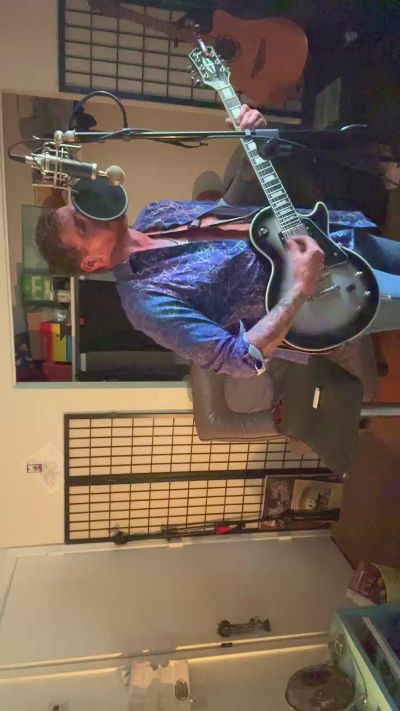 HardwrkingK0 live cam on Cam4