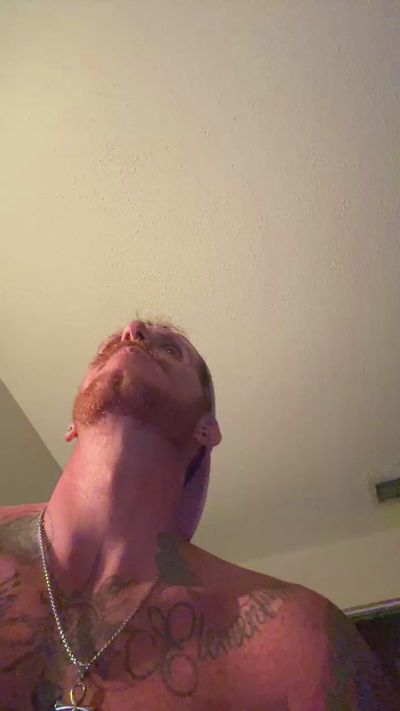 HardwrkingK0 live cam on Cam4