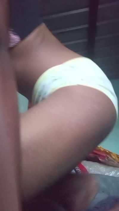 Harena22 live cam on Cam4