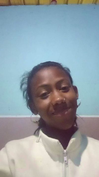 Harena22 live cam on Cam4