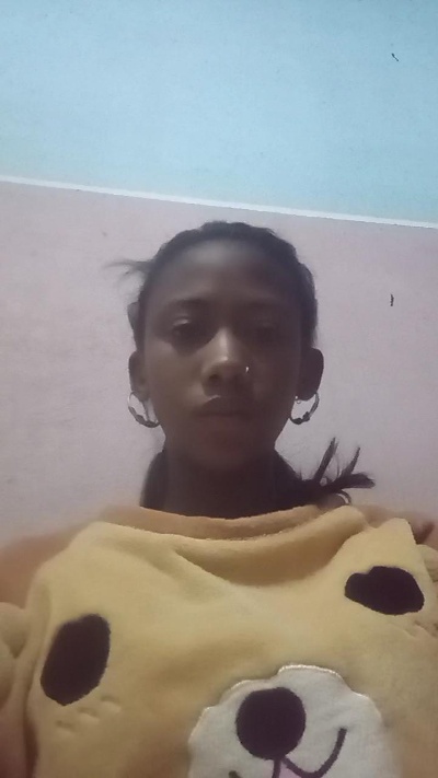 Harena22 live cam on Cam4