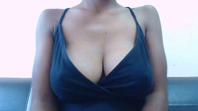 Harenah555 live cam on Cam4