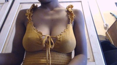 Harenah555 live cam on Cam4