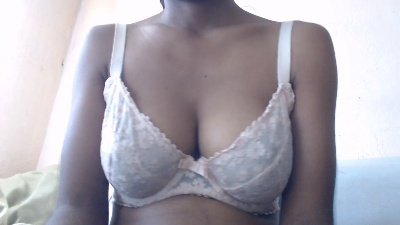 Harenah555 live cam on Cam4