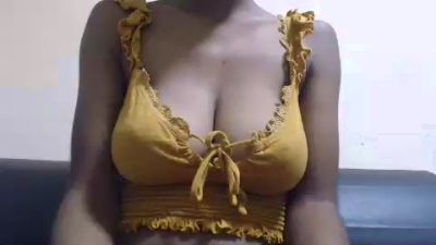 Harenah555 live cam on Cam4