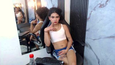 Harineff live cam on Cam4