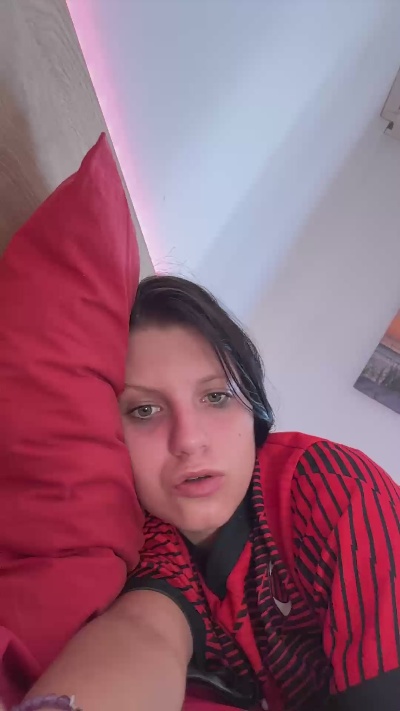 Harley_666 live cam on Cam4