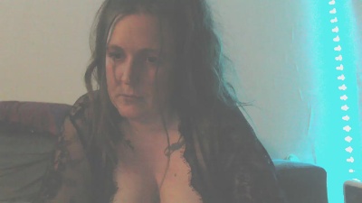 Harleyslut69 live cam on Cam4