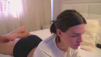 HarrietDeeks live cam on Cam4