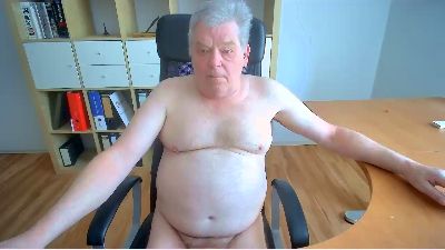 HarryOnline24 live cam on Cam4
