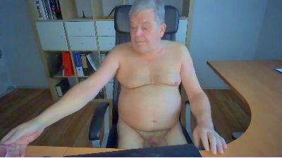HarryOnline24 live cam on Cam4