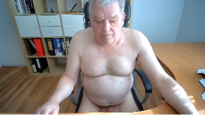 HarryOnline24 live cam on Cam4