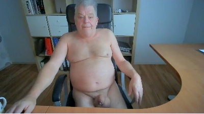 HarryOnline24 live cam on Cam4