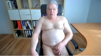 HarryOnline24 live cam on Cam4