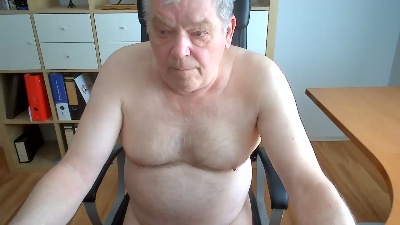 HarryOnline24 live cam on Cam4