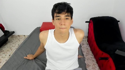 Harry_LatinBoy Live Webcam on Cam4