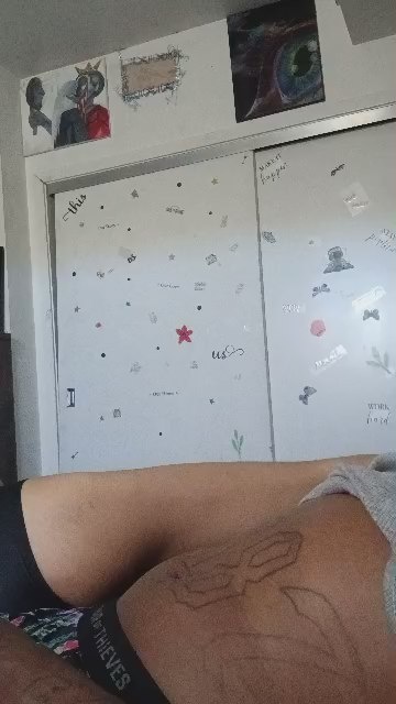 HashBullie live cam on Cam4