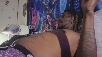 HashBullie live cam on Cam4