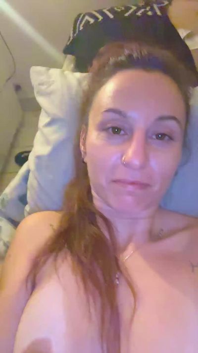 Hashleey live cam on Cam4