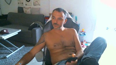 Have93Fun live cam on Cam4
